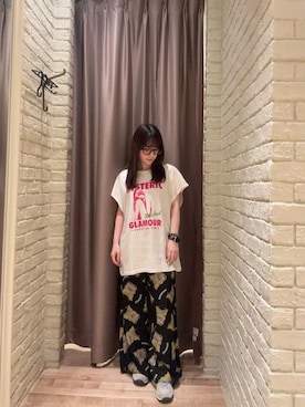 「HYSTERIC GLAMOUR（ヒステリックグラマー）のLEVITATED GIRL柄 イージーパンツ（その他パンツ、ブラック系）」を使った、ヵさん（レディース・155cm）の夏コーディネート
