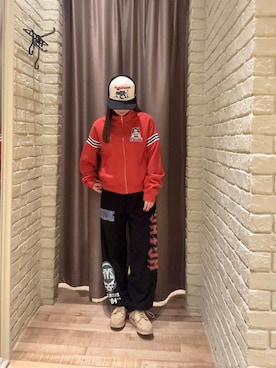 「HYSTERIC GLAMOUR（ヒステリックグラマー）のSEE NO EVIL ジャンパー（Other outerwear、レッド系）」を使った、ヵさん（レディース・155cm）の秋コーディネート
