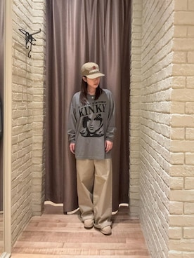 「HYSTERIC GLAMOUR（ヒステリックグラマー）のHYSTERIC KINKY Tシャツ（T Shirts、グリーン系）」を使った、ヵさん（レディース・155cm）の秋コーディネート