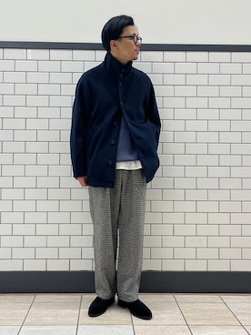 「417 EDIFICE（フォーワンセブンエディフィス）のアイテム（ステンカラーコート）」を使った、417 officialさん（メンズ・174cm）の秋コーディネート