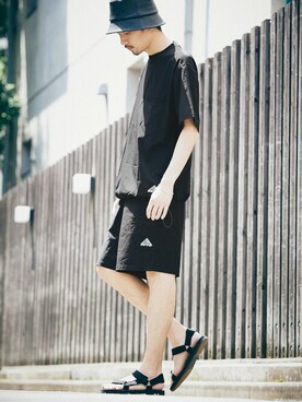 「417 EDIFICE（フォーワンセブンエディフィス）のアイテム（カーゴパンツ）」を使った、417 officialさん（メンズ・178cm）の夏コーディネート