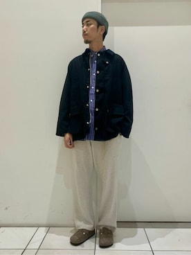 「417 EDIFICE（フォーワンセブンエディフィス）のアイテム（スウェットパンツ）」を使った、417 officialさん（メンズ・175cm）の秋コーディネート