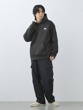 「417 EDIFICE（フォーワンセブンエディフィス）のアイテム（カーゴパンツ）」を使った、417 officialさん（メンズ・180cm）の秋コーディネート