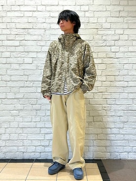 「417 EDIFICE（フォーワンセブンエディフィス）のアイテム（マウンテンパーカー）」を使った、417 officialさん（メンズ・176cm）の冬コーディネート