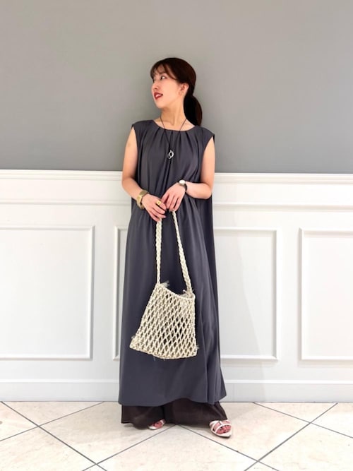 セール】スムースポンチノースリーブワンピース（ワンピース）｜le