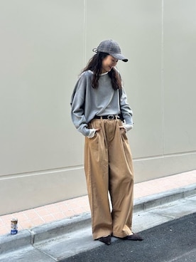 「アイテム（チノパンツ）」を使った、mihoさん（レディース・159cm）の秋コーディネート