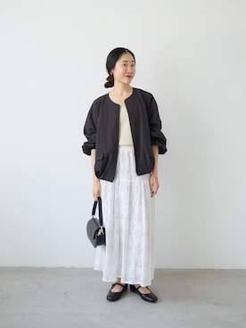 「le.coeur blanc（ルクールブラン）の2WAYニットタンク（ニット/セーター、ゴールド系）」を使った、mihoさん（レディース・159cm）の春コーディネート