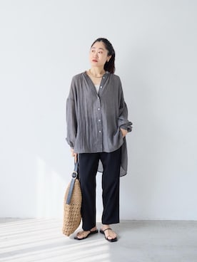 「le.coeur blanc（ルクールブラン）のNICOLASLAINAS別注トングサンダル（サンダル、ブラック系）」を使った、mihoさん（レディース・159cm）の春コーディネート