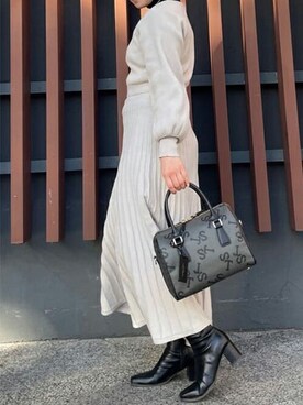 「ボストンバッグ」｜SamanthaThavasaさん（レディース・160cm）の冬コーディネート