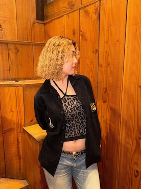 「HYSTERIC GLAMOUR（ヒステリックグラマー）のSNAKE LOGOジャカード ホルターネック（ニット/セーター、ブラウン系）」を使った、RINさん（レディース・162cm）の秋コーディネート
