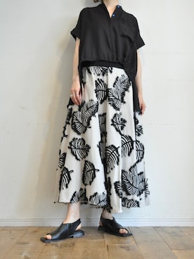 「--（--）のアイテム（スカート）」を使った、chaosbohemiaさん（レディース・165cm）の春コーディネート