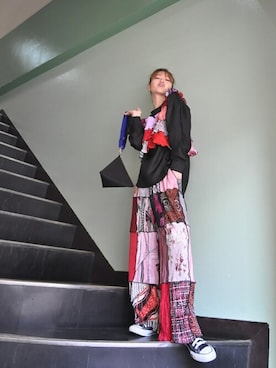 「アイテム（タンクトップ、レッド系）」を使った、chaosbohemiaさん（レディース・168cm）の春コーディネート