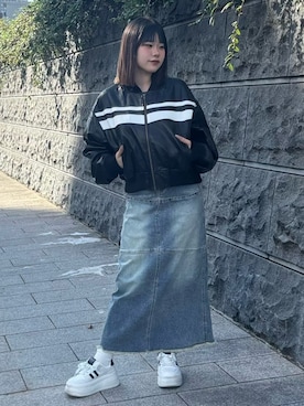 「PUNYUS（プニュズ）の合皮ラインブルゾン（ブルゾン、ブラック系）」を使った、PUNYUS  さん（レディース・155cm）の秋コーディネート