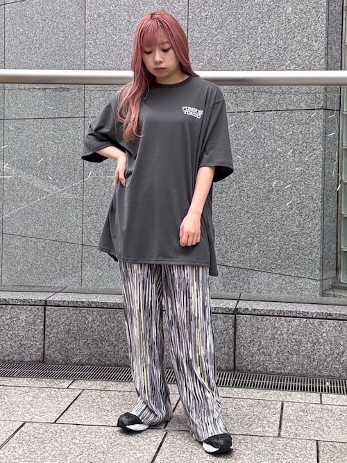 PUNYUSTシャツ うなぎ総柄Tシャツ[商品：PN20SS-142-5R] - PUNYUS Online Store