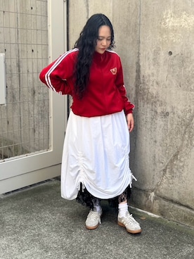 「アイテム（ジャージ）」を使った、PUNYUS  さん（レディース・158cm）の秋コーディネート