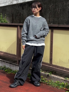 「PUNYUS（プニュズ）の【NEW SIZE】クルーネックニット（ニット/セーター、グレー系）」を使った、PUNYUS  さん（レディース・165cm）の秋コーディネート
