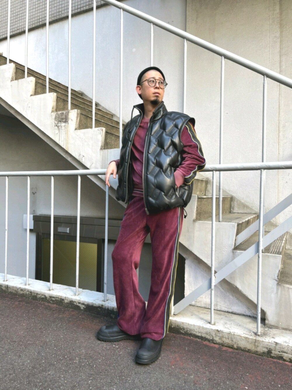 DIESEL（ディーゼル）の「メンズ ダウン ベスト レザー（ダウン