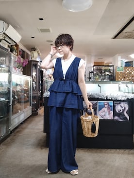 「LEPSIM（レプシィム）のドッキングオールインワン　490446（つなぎ/オールインワン、ブルー系）」を使った、takamiさん（レディース・159cm）の夏コーディネート