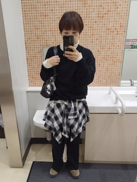 「アイテム（キーホルダー）」を使った、takamiさん（レディース・159cm）の冬コーディネート