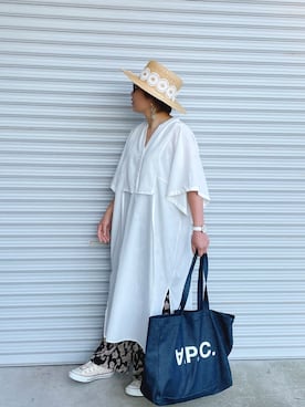 「むぎわら帽子」｜「アイテム（シャツワンピース）」を使った、♡、。・S♡、。・:*:・さん（レディース・159cm）の春コーディネート