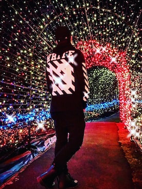 「off white（オフホワイト）のアイテム（パーカー）」を使った、dk_drag_kingさん（メンズ・179cm）の冬コーディネート