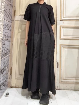 「gomme（ゴム）の切替ジップワンピース（Tシャツ/カットソー、ブラック系）」を使った、gommeさん（レディース・170cm）の春コーディネート