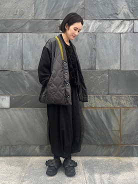 「gomme（ゴム）のアイテム」を使った、gommeさん（レディース・164cm）の秋コーディネート