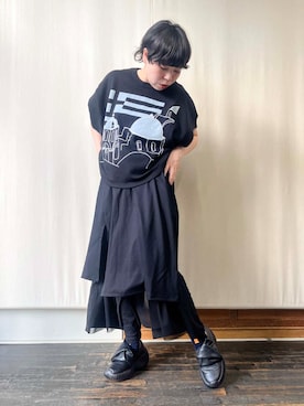 「gomme（ゴム）のテーマプリントＴ（Tシャツ/カットソー、グレー系）」を使った、gommeさん（レディース・170cm）の春コーディネート