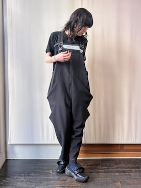 「gomme（ゴム）の強撚カッティングＴ（Tシャツ/カットソー、ブラック系）」を使った、gommeさん（レディース・170cm）の春コーディネート