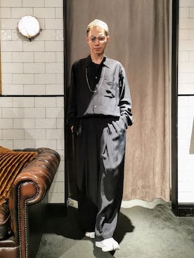 「URU（ウル）のアイテム（パンツ）」を使った、MKさん（メンズ・175cm）の秋コーディネート