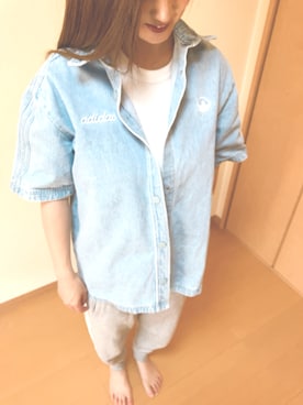 「adidas（アディダス）のアイテム（デニムジャケット、ブルー系）」を使った、yuuさん（レディース・158cm）の春コーディネート
