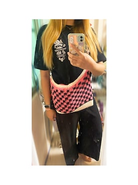 「Handmade（ハンドメイド）のアイテム（バッグ）」を使った、Leighさん（レディース・164cm）の冬コーディネート