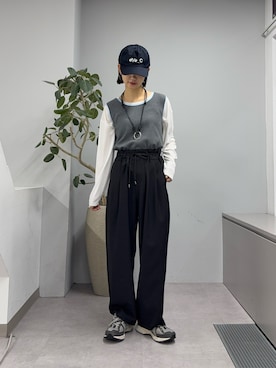 「CIAOPANIC TYPY（チャオパニックティピー）の【ZOZO限定】サテンパイピングリブタンクトップ（タンクトップ、グレー系）」を使った、yumiさん（レディース・165cm）の春コーディネート