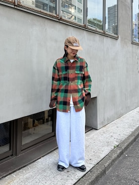 「アイテム（キャップ）」を使った、yumiさん（レディース・165cm・20代）の秋コーディネート
