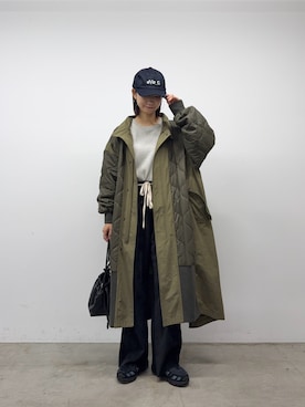 「アイテム（ミリタリージャケット）」を使った、yumiさん（レディース・165cm）の秋コーディネート