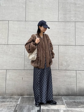 「アイテム（MA-1）」を使った、yumiさん（レディース・165cm）の秋コーディネート