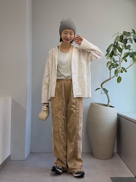 「etsinta（エシンタ）のアイテム（パンツ）」を使った、yumiさん（レディース・165cm）の冬コーディネート