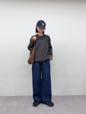 「アイテム（デニムパンツ）」を使った、yumiさん（レディース・165cm）の秋コーディネート