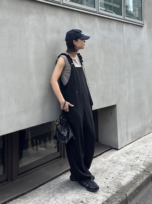 【3サイズ展開】肩ドロストギャザーカットソポンチサロペット