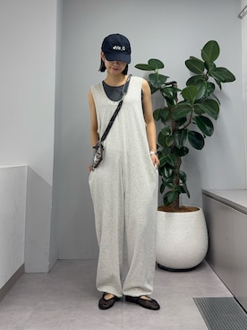 「アイテム（サロペット/オーバーオール）」を使った、yumiさん（レディース・165cm）の夏コーディネート
