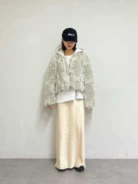 「アイテム（ブルゾン）」を使った、yumiさん（レディース・165cm）の秋コーディネート