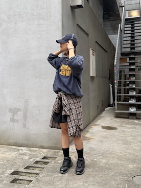 「アイテム（パンツ）」を使った、yumiさん（レディース・165cm）の秋コーディネート