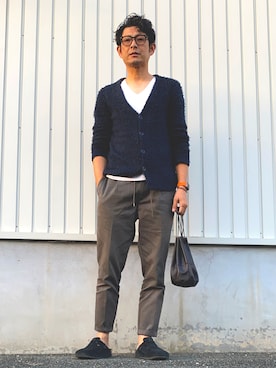 「AKM Contemporary（エイケイエムコンテンポラリー）のアイテム」を使った、英麿さん（メンズ・183cm）の秋コーディネート