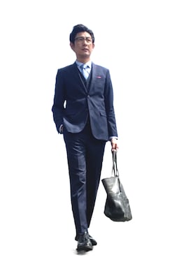 「アイテム（フォーマルスーツ/小物）」を使った、英麿さん（メンズ・183cm・40代）の春コーディネート