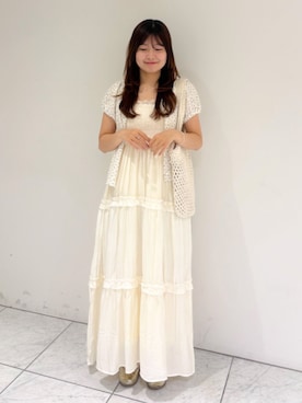 「flower（フラワー）のフリルティアードワンピース（ワンピース、ホワイト系）」を使った、flowerさん（レディース・164cm）の夏コーディネート