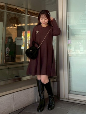 「アイテム（ブローチ/コサージュ）」を使った、flowerさん（レディース・154cm）の秋コーディネート