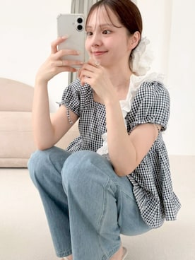 「flower（フラワー）のグラッドバギーパンツ（デニムパンツ、ブルー系）」を使った、flowerさん（レディース・160cm）の春コーディネート