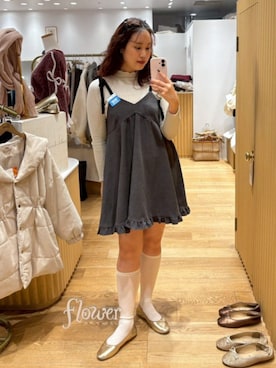 「flower（フラワー）のアイテム」を使った、flowerさん（レディース・168cm）の秋コーディネート