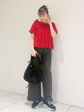 「flower（フラワー）のスフレバッグ（ショルダーバッグ、ブラック系）」を使った、flowerさん（レディース・164cm）の夏コーディネート