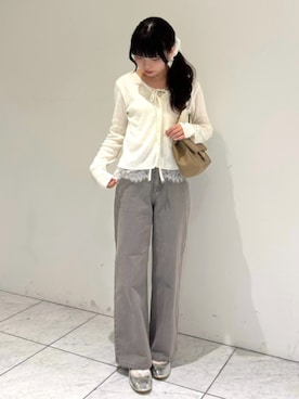 「flower（フラワー）のプレザーチェーンバッグ（ショルダーバッグ、ベージュ系）」を使った、flowerさん（レディース・160cm）の夏コーディネート